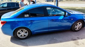 Chevrolet Cruze 1.8 бензин+ газ, снимка 13