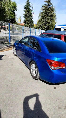 Chevrolet Cruze 1.8 бензин+ газ, снимка 12