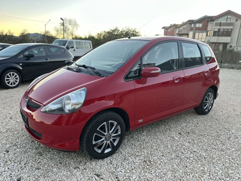 Honda Jazz 1.4//FACELIFT/KLIMATRONIK//RED EDITION, снимка 1 - Автомобили и джипове - 47425842