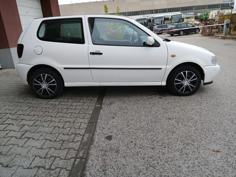 VW Polo 1.4 Бензин, снимка 2 - Автомобили и джипове - 48051242