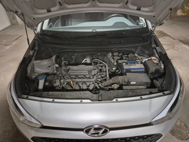 Hyundai I20, снимка 10 - Автомобили и джипове - 48877418