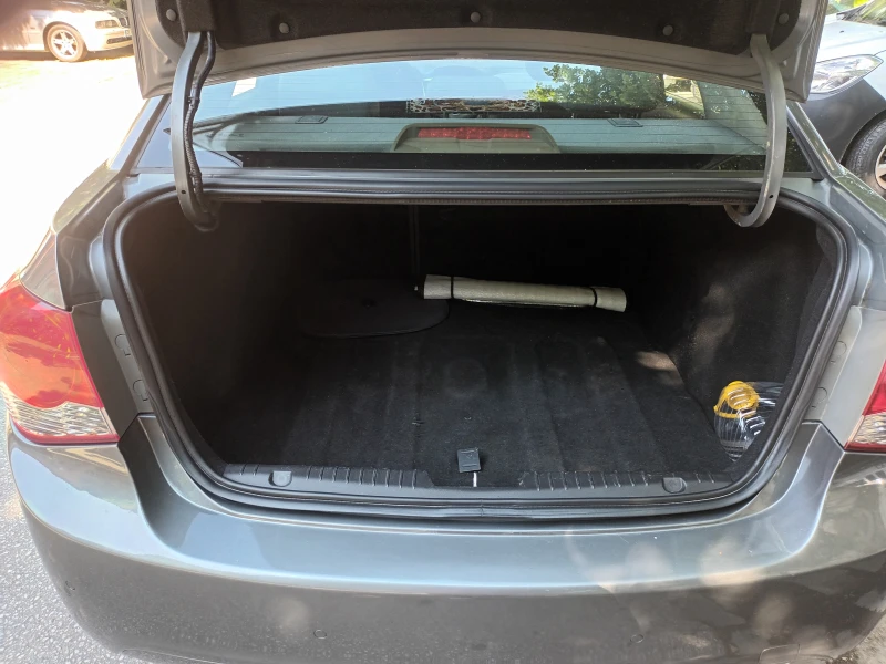 Chevrolet Cruze, снимка 13 - Автомобили и джипове - 50244253