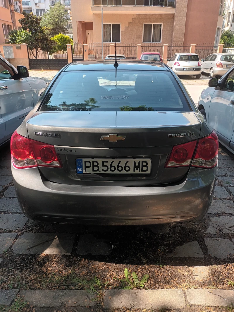 Chevrolet Cruze, снимка 2 - Автомобили и джипове - 50244253