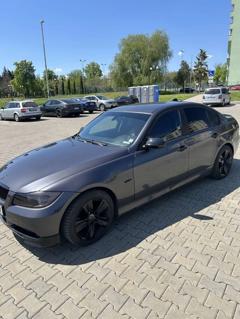 BMW 320, снимка 6 - Автомобили и джипове - 52360460