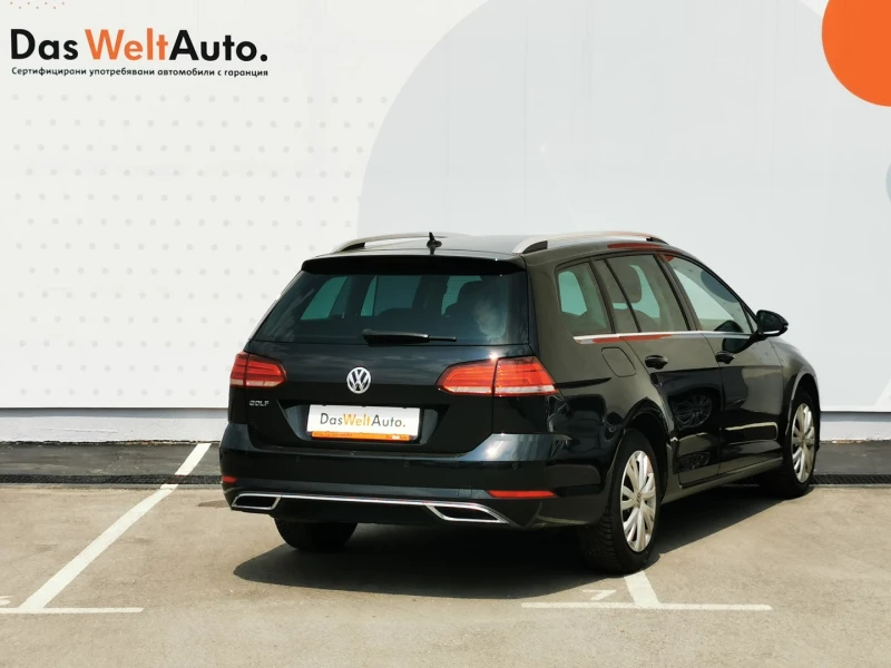 VW Golf Variant Highline 2.0TDI BMT, снимка 2 - Автомобили и джипове - 51732656