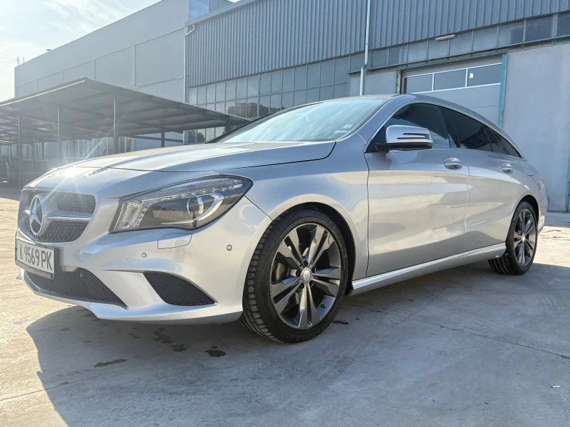 Mercedes-Benz CLA 180, снимка 2 - Автомобили и джипове - 52143344