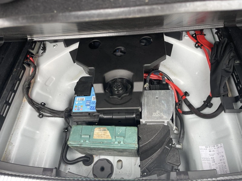 Audi A4 S-line MildHybrid, снимка 16 - Автомобили и джипове - 53220990