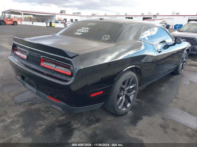 Dodge Challenger SXT, снимка 6 - Автомобили и джипове - 48308178