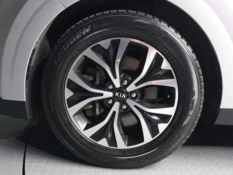 Kia Carnival 4Th Generation Diesel 9-Seater Prestige | Mobile.bg � ����������� 5