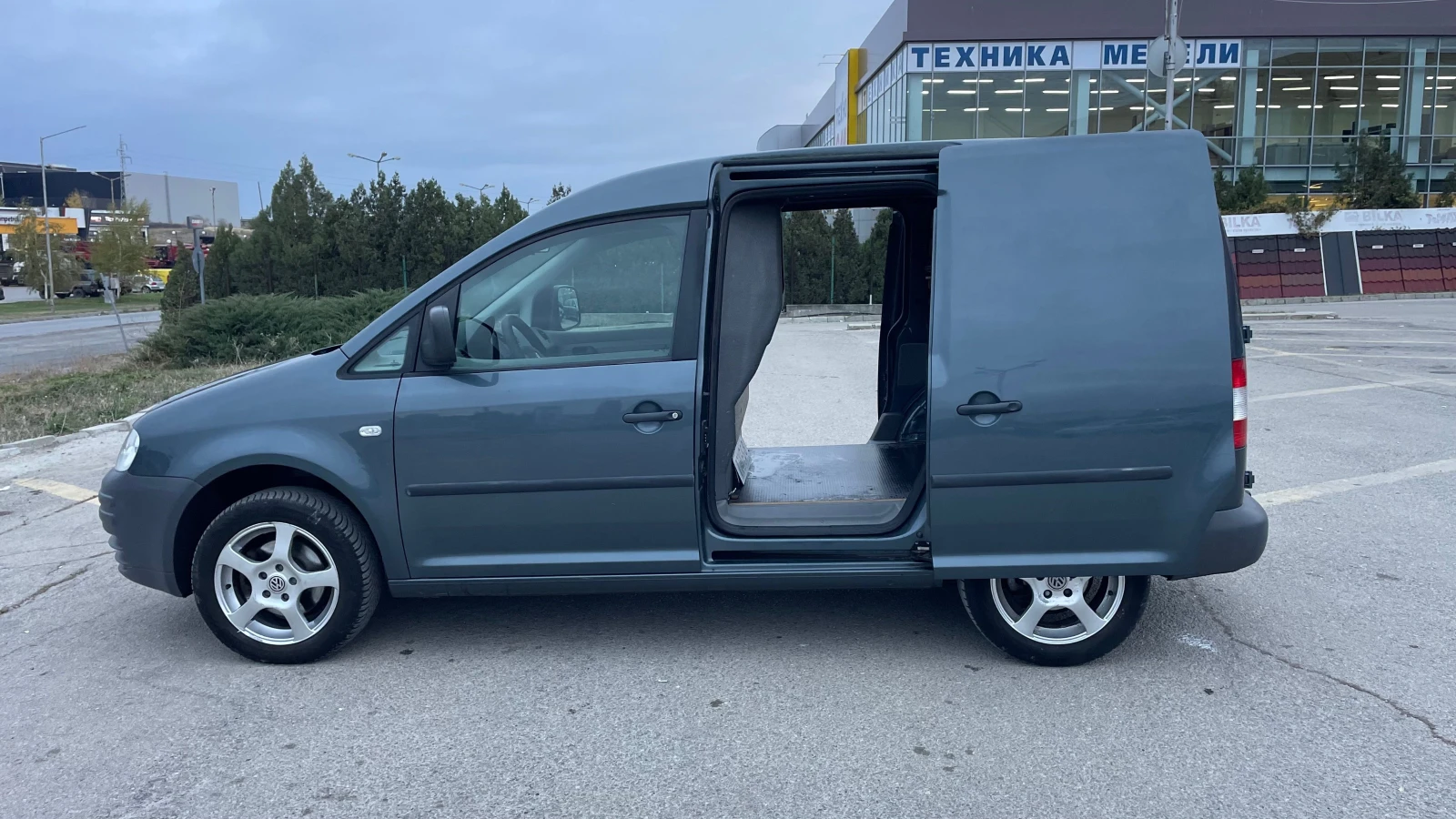 VW Caddy 1.9tdi  2 СТР. ВРАТИ! - изображение 10