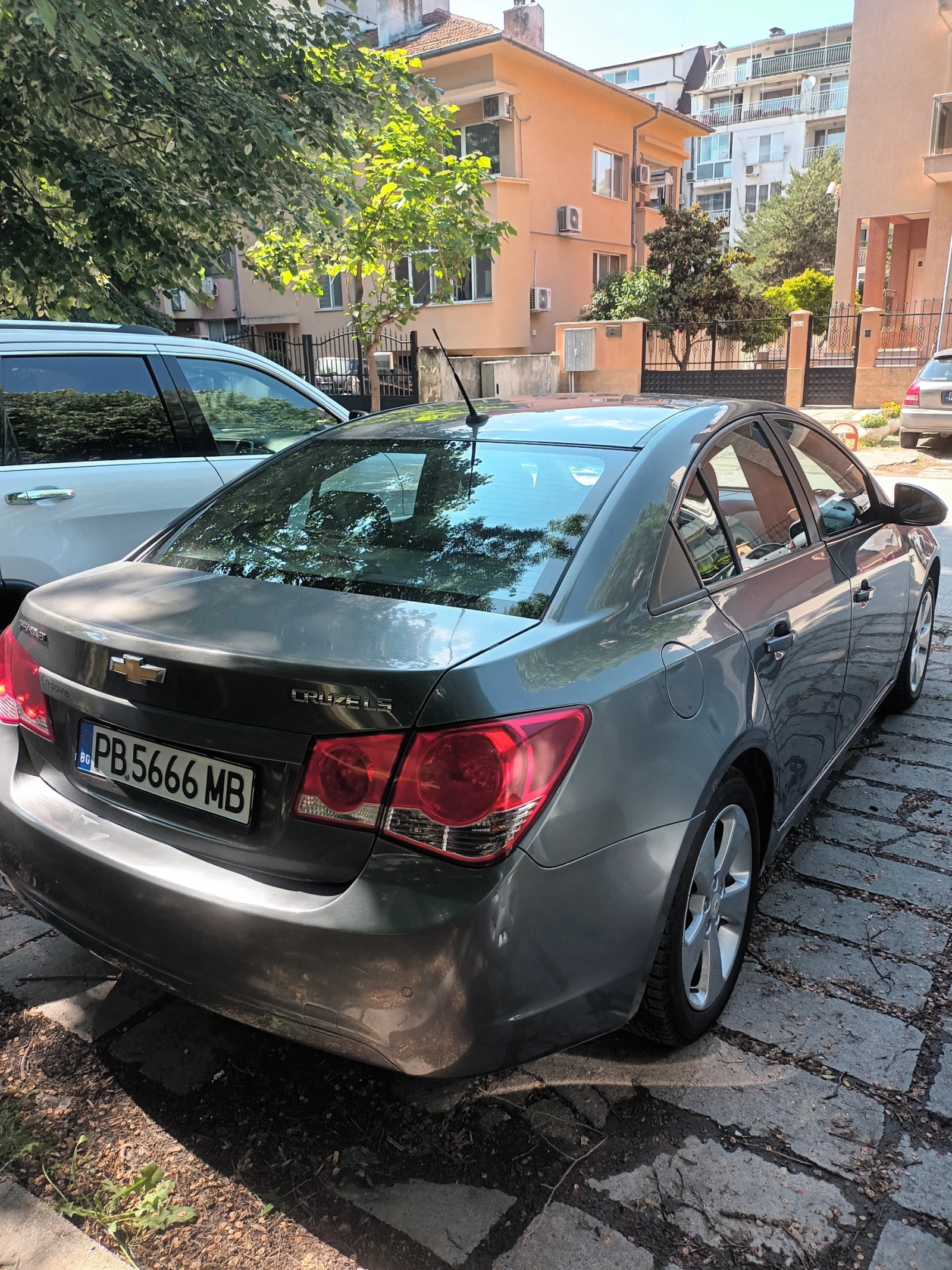 Chevrolet Cruze  - изображение 3