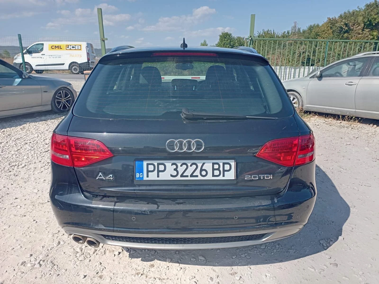 Audi A4 2.0TDI ДЕСЕН ВОЛАН ТОП  - изображение 4