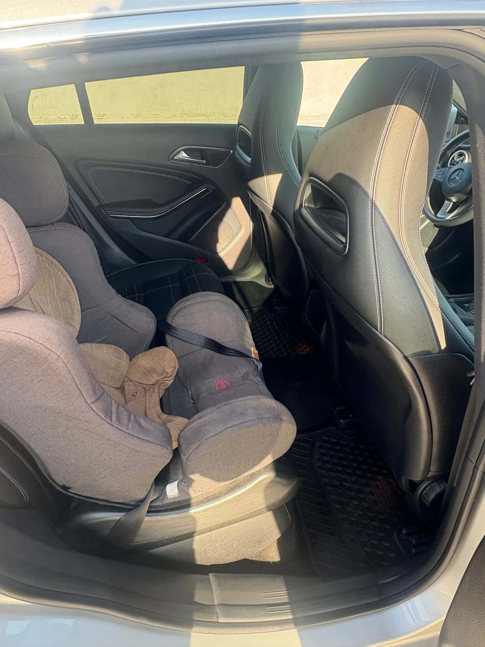 Mercedes-Benz CLA 180 | Mobile.bg   11