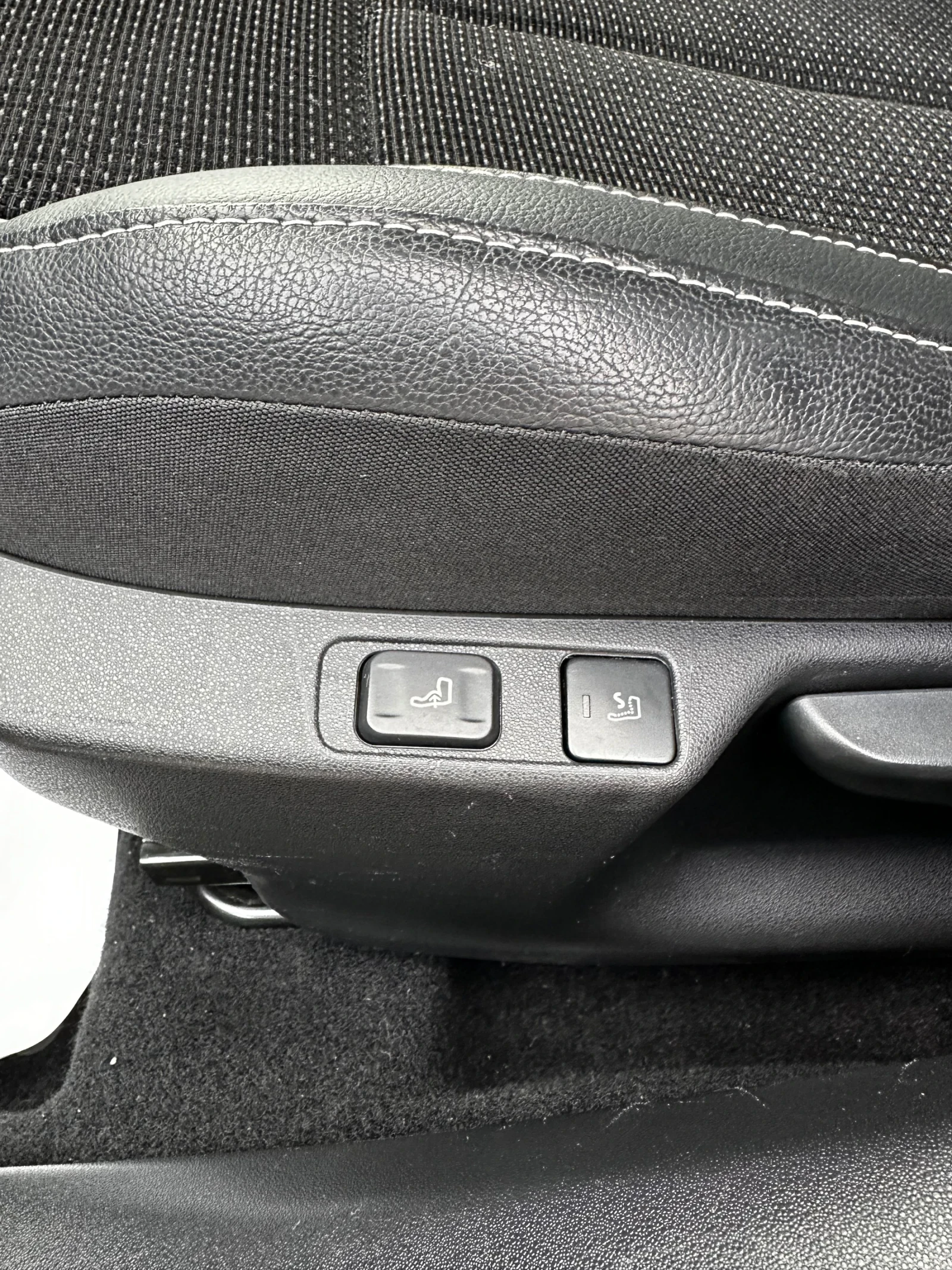 Citroen C4 1.6HDI-EXCLUSIVE-НАВИ-ПОДГРЕВ-МАСАЖ-FULL-NEW-TOP - изображение 9