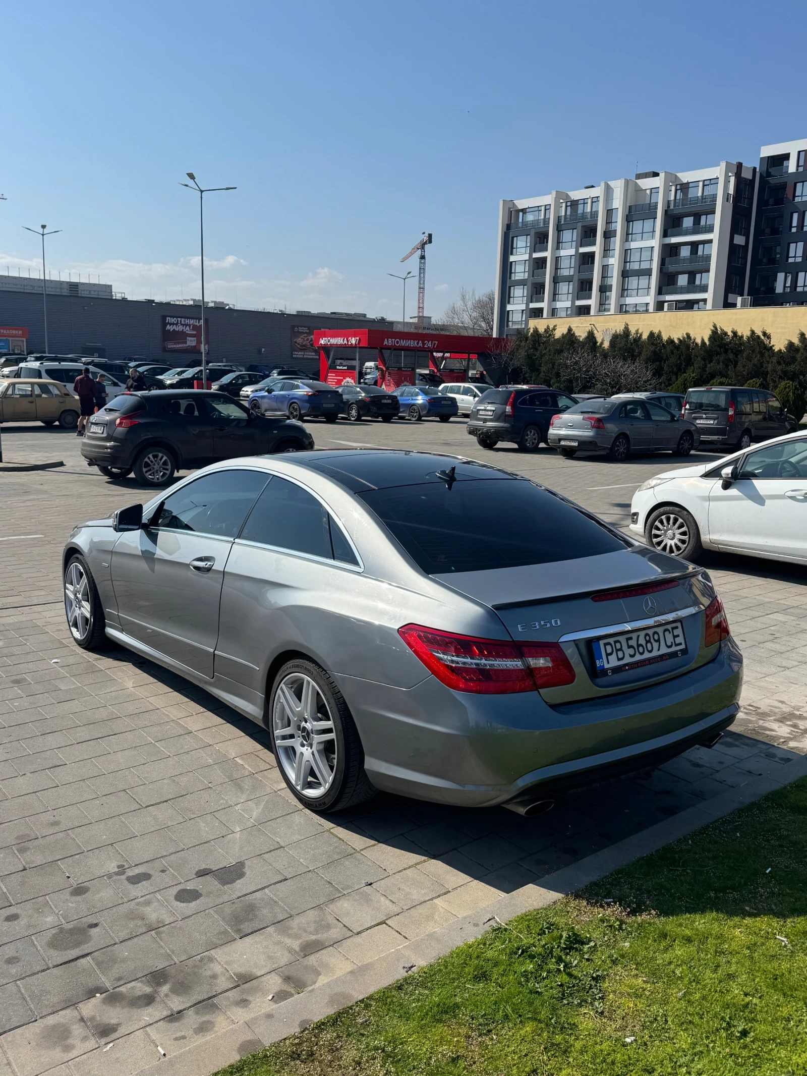Mercedes-Benz E 350, снимка 5 - Автомобили и джипове - 53733302