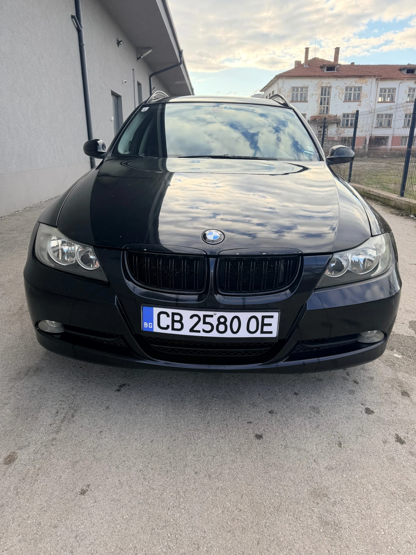 BMW 320