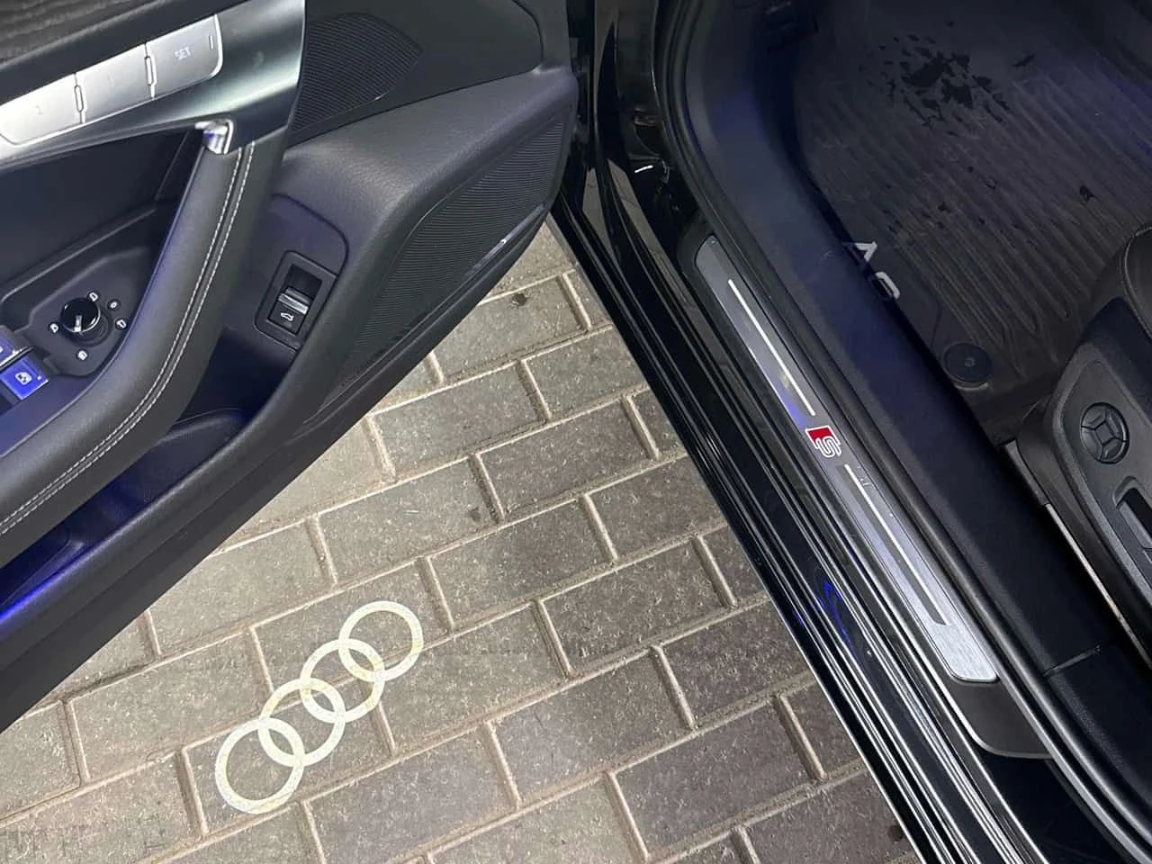 Audi A6 Technik  CARFAX, снимка 10 - Автомобили и джипове - 53907794