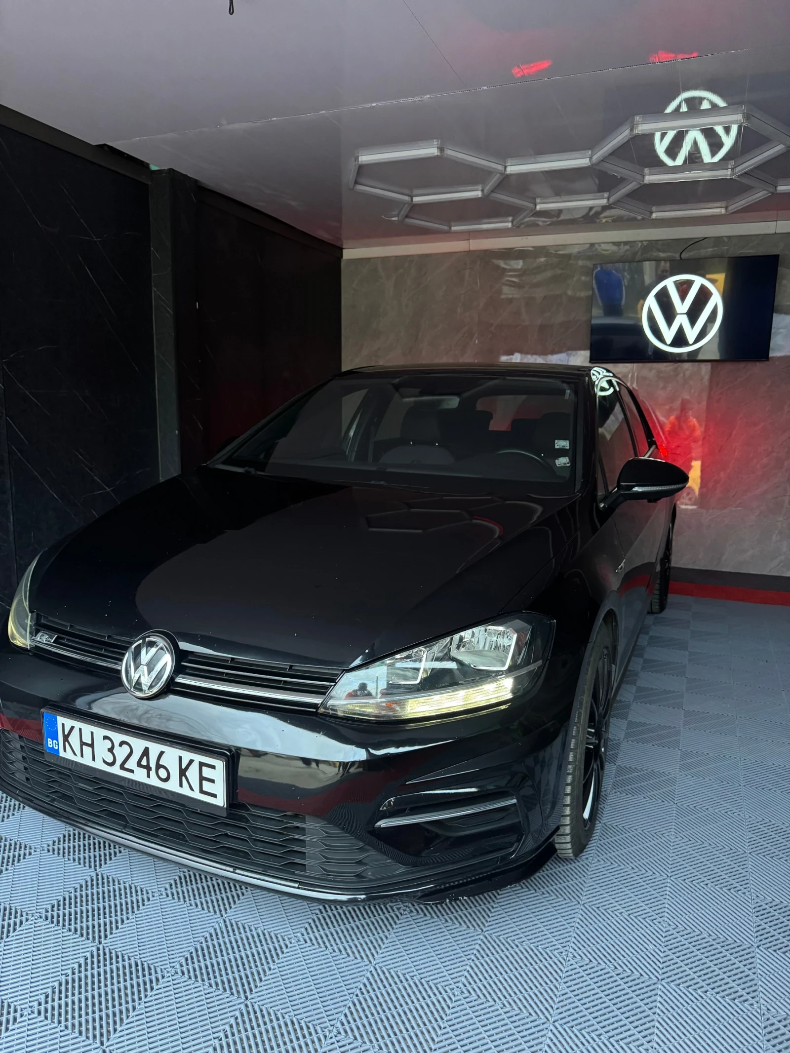 VW Golf 2.0TDI RLINE , снимка 4 - Автомобили и джипове - 53941968
