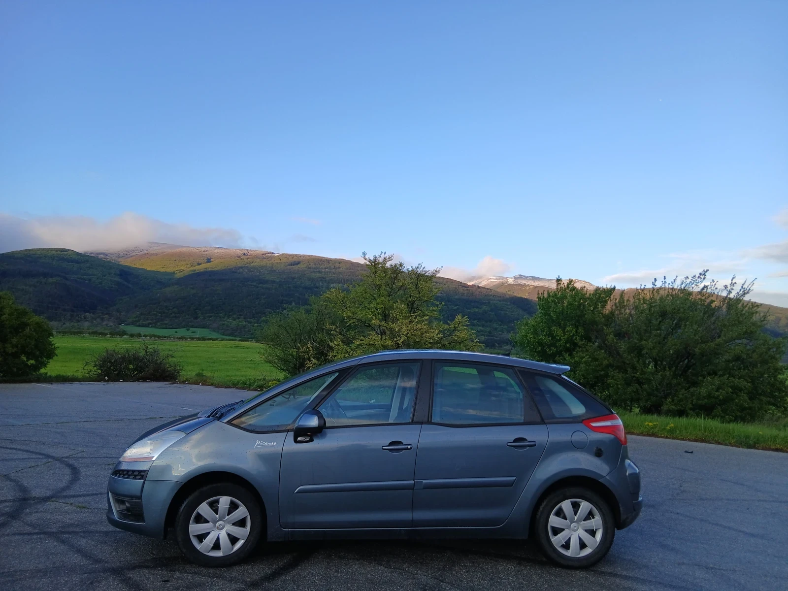 Citroen C4 Picasso, снимка 12 - Автомобили и джипове - 54394119