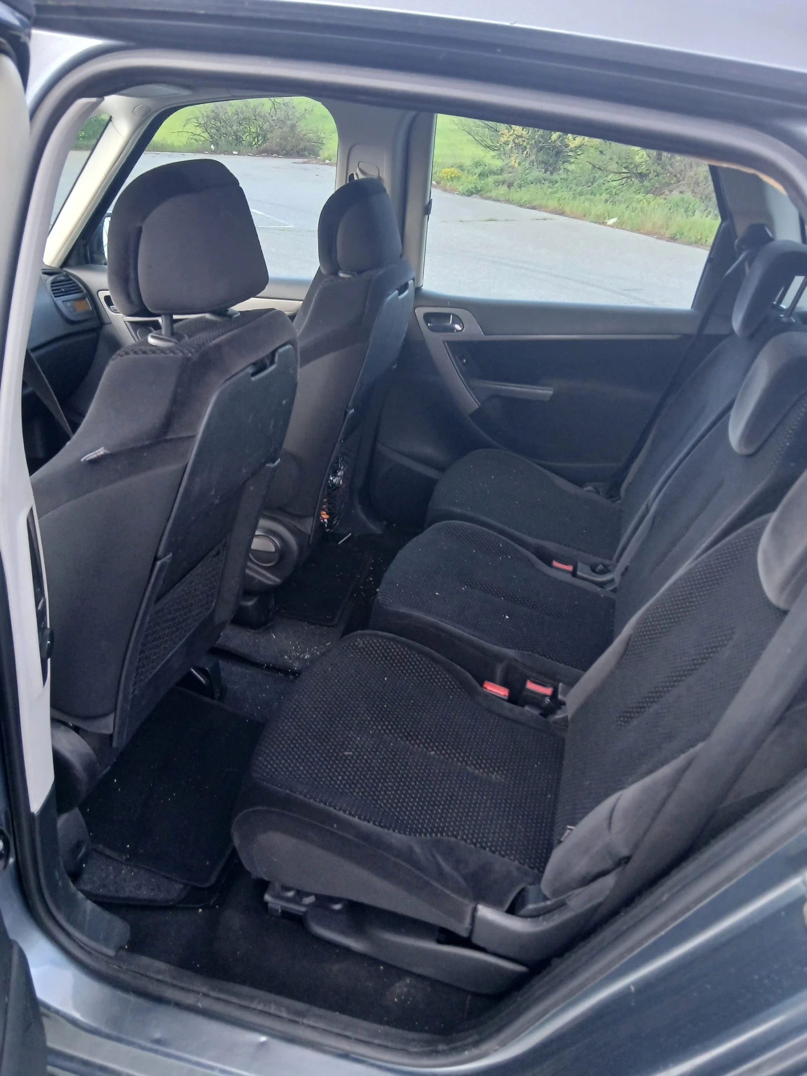 Citroen C4 Picasso, снимка 6 - Автомобили и джипове - 54394119