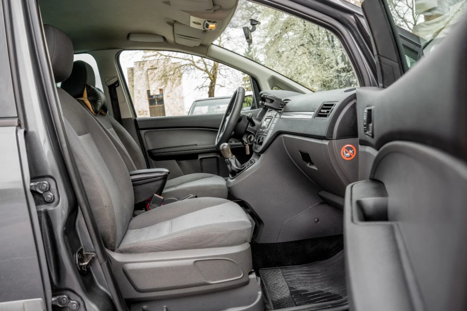 Ford C-max 1.6 CRDi /109кс/ ТОП СЪСТОЯНИЕ, снимка 9 - Автомобили и джипове - 54731431