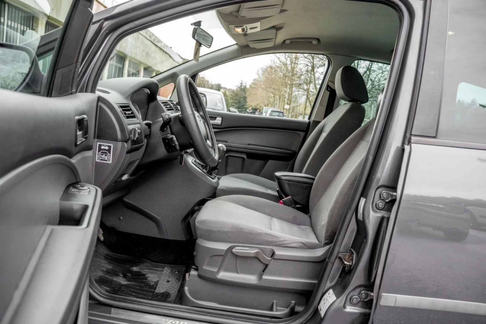 Ford C-max 1.6 CRDi /109кс/ ТОП СЪСТОЯНИЕ, снимка 7 - Автомобили и джипове - 54731431