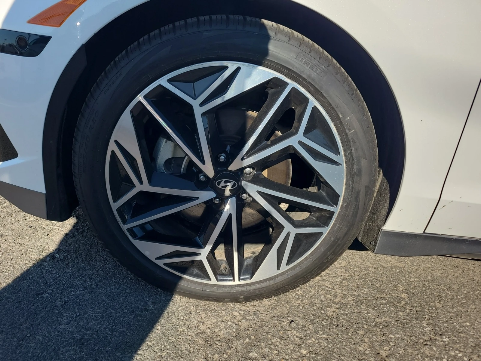 Hyundai Ioniq 6 Preferred* 84 kWh (325 Hp) AWD, снимка 7 - Автомобили и джипове - 55024710