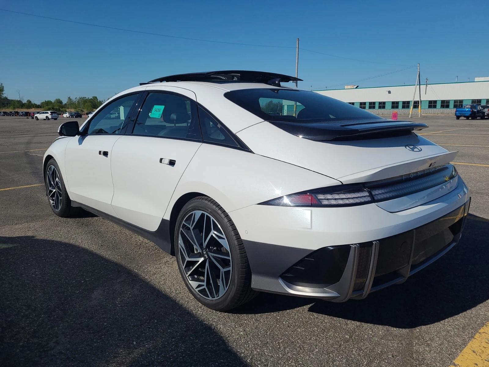 Hyundai Ioniq 6 Preferred* 84 kWh (325 Hp) AWD, снимка 3 - Автомобили и джипове - 55024710