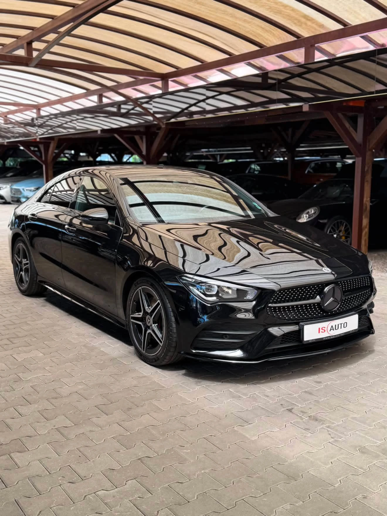 Mercedes-Benz CLA 200 AMG/MBUX/Ambient/Камера/Lane Assist/Подгрев, снимка 2 - Автомобили и джипове - 55500858