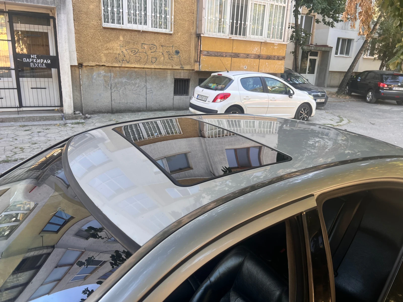 Mercedes-Benz C 220, снимка 5 - Автомобили и джипове - 55679043