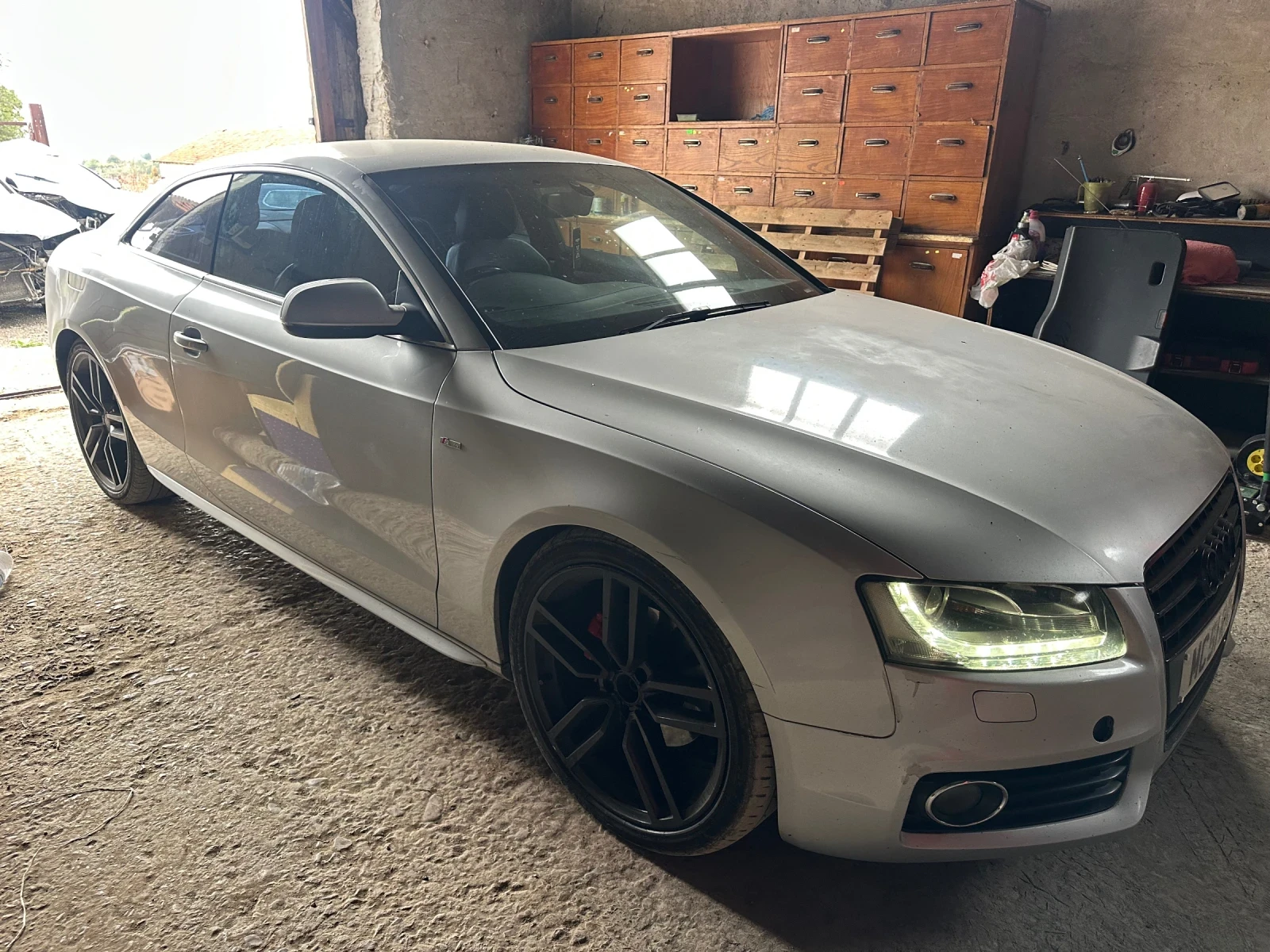 Audi A5 2.0 TFSI, снимка 3 - Автомобили и джипове - 56233759