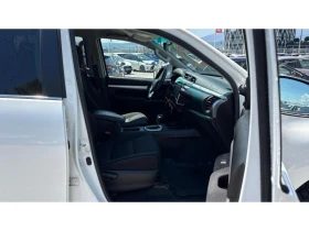 Toyota Hilux 2.4 D-4D AWD CVT EXECUTIVE, снимка 6