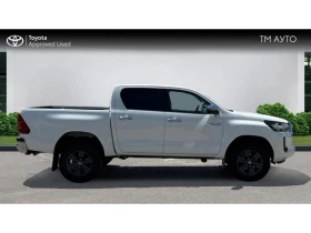 Toyota Hilux 2.4 D-4D AWD CVT EXECUTIVE, снимка 17