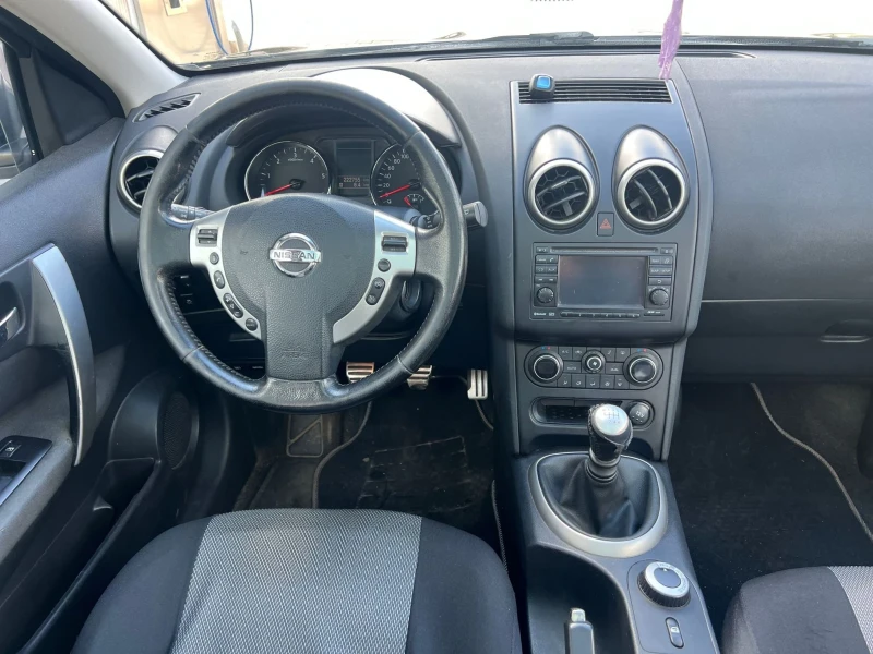 Nissan Qashqai 1.6dcI 4X4 131кс, снимка 10 - Автомобили и джипове - 49171666