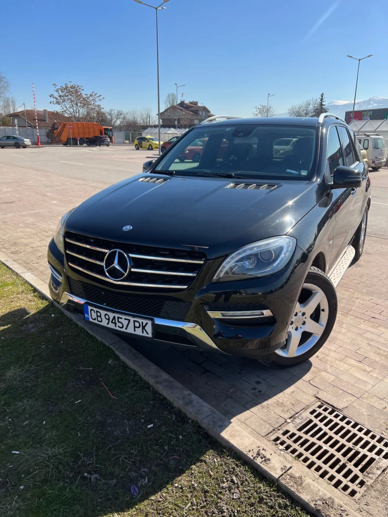 Mercedes-Benz ML 350 Sport, снимка 1 - Автомобили и джипове - 49448242