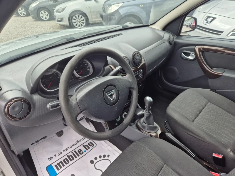 Dacia Duster 1.5 DCI 4x4, снимка 7 - Автомобили и джипове - 49722763