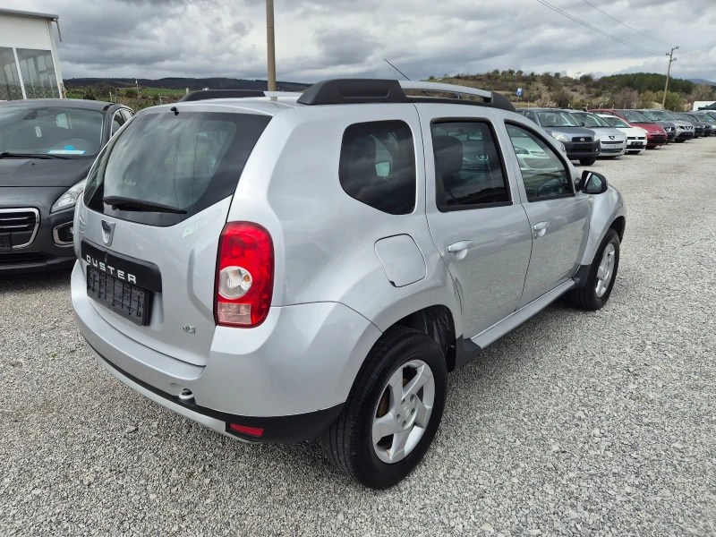 Dacia Duster 1.5 DCI 4x4, снимка 3 - Автомобили и джипове - 49722763