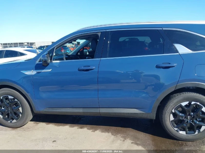Kia Sorento 2.5L I-4 DI, DOHC, VVT, 191HP Front Wheel Drive, снимка 7 - Автомобили и джипове - 53025059