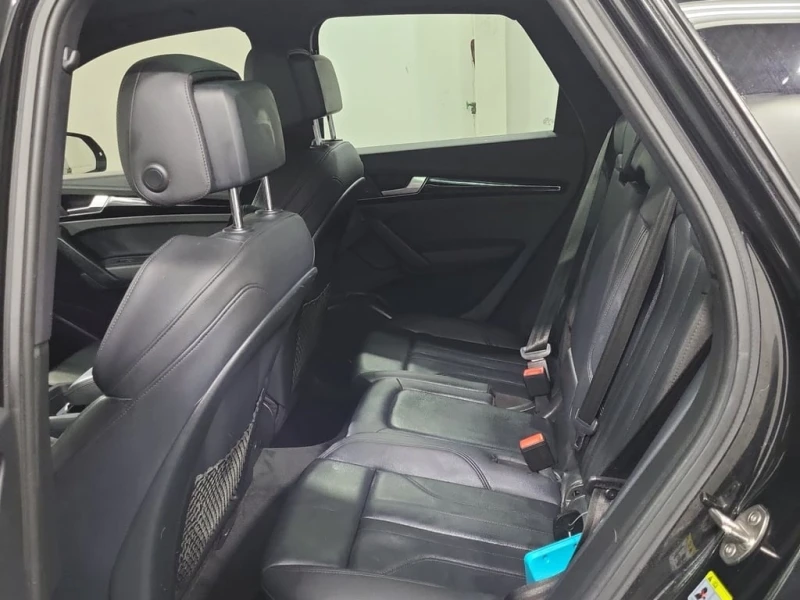 Audi Q5 * PROGRESSIV * CARFAX * ЦЕНА ДО БГ, снимка 11 - Автомобили и джипове - 53042686