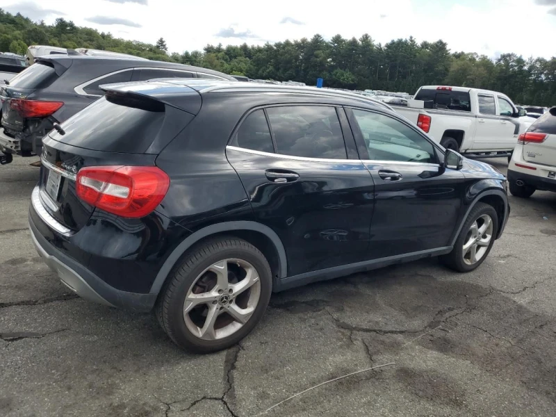 Mercedes-Benz GLA 250, снимка 3 - Автомобили и джипове - 53095806