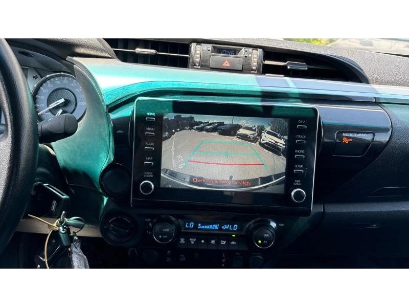 Toyota Hilux 2.4 D-4D AWD CVT EXECUTIVE, снимка 15 - Автомобили и джипове - 54862795