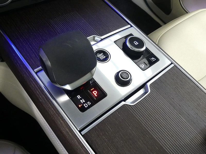 Land Rover Range rover 4.4 Automatic, снимка 6 - Автомобили и джипове - 55884514