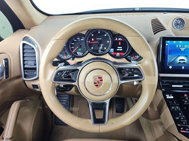 Porsche Cayenne, снимка 13 - Автомобили и джипове - 56727707