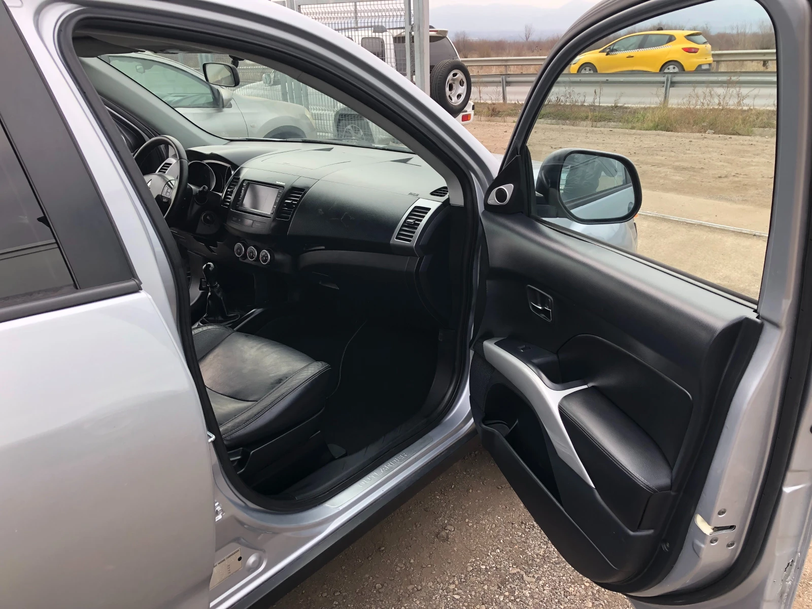 Mitsubishi Outlander ITALIA | Mobile.bg   15