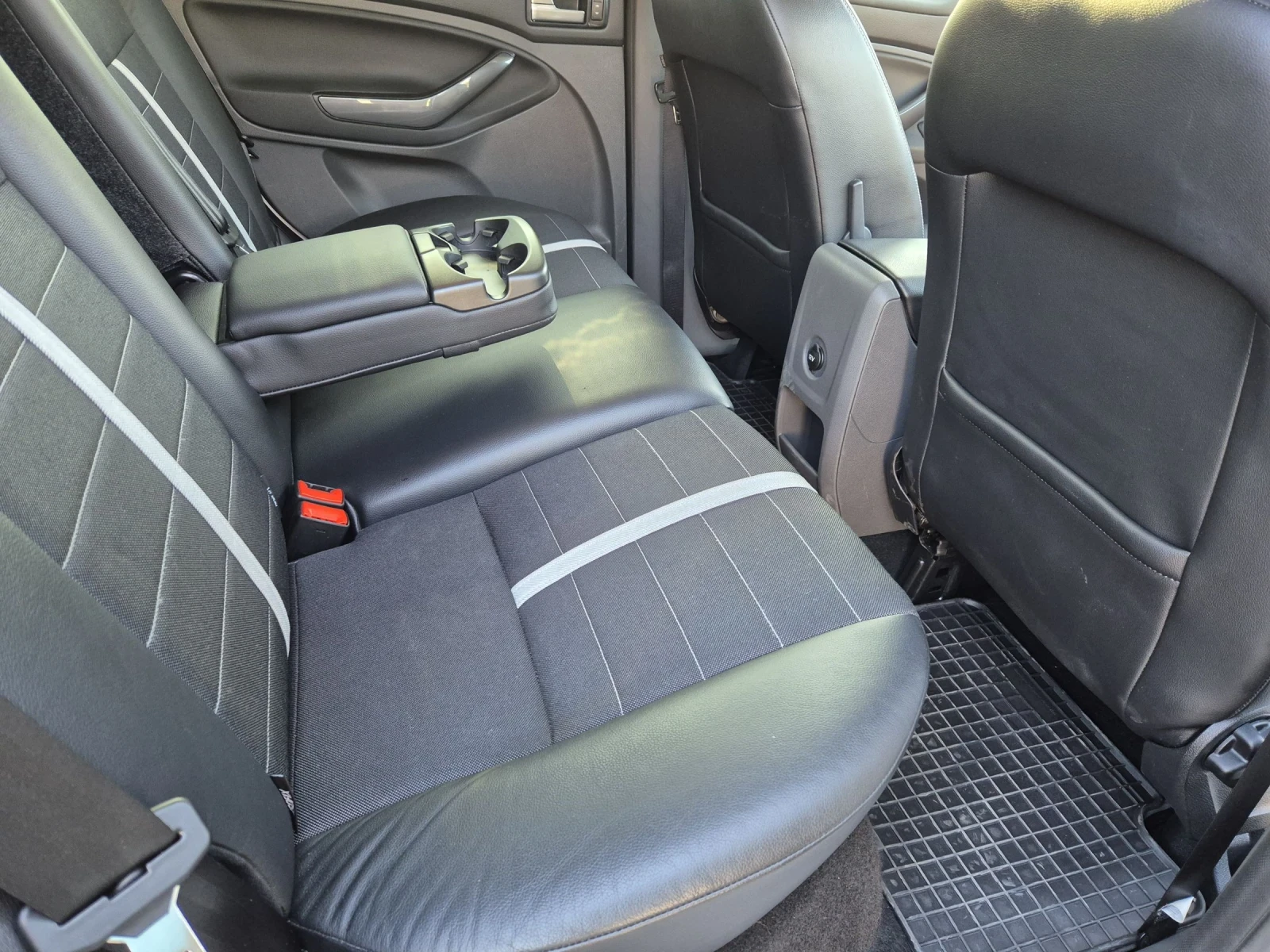 Ford Kuga 2.0 163к.с. - изображение 9