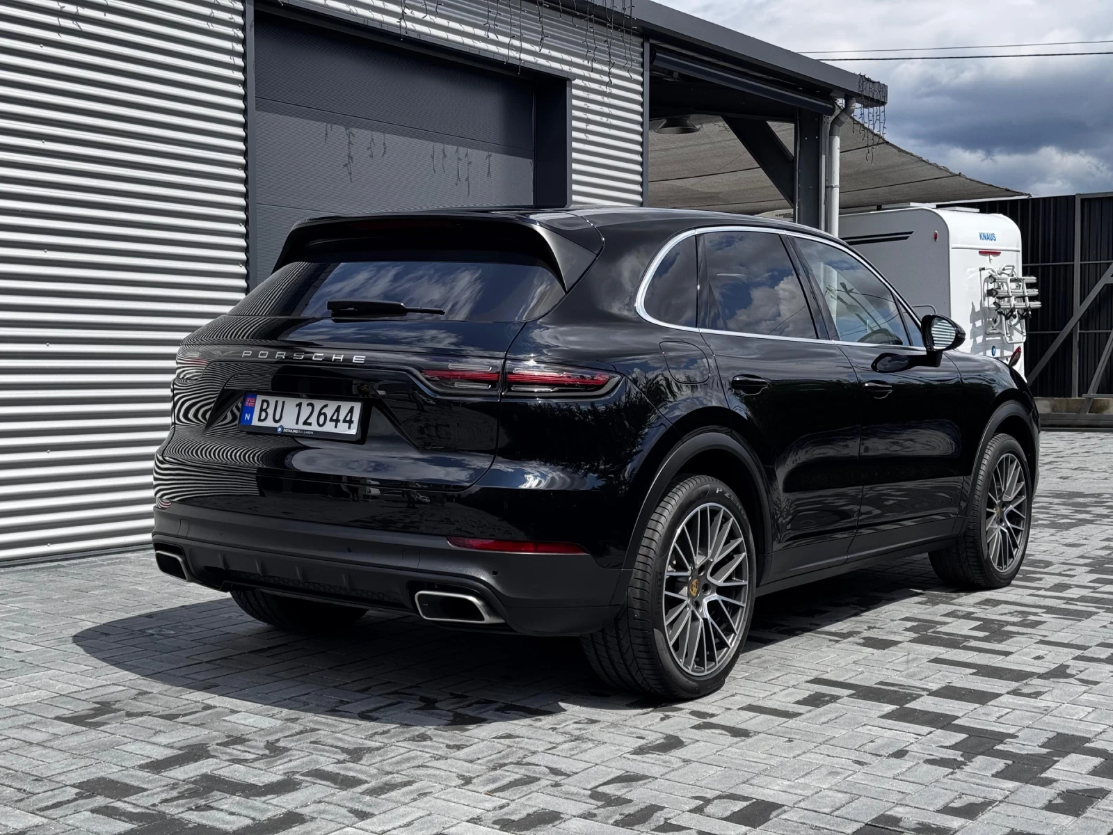 Porsche Cayenne  - изображение 4