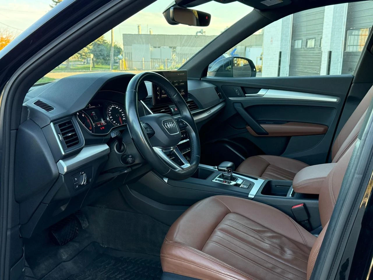 Audi Q5 KOMFORT * CARFAX *    | Mobile.bg   5