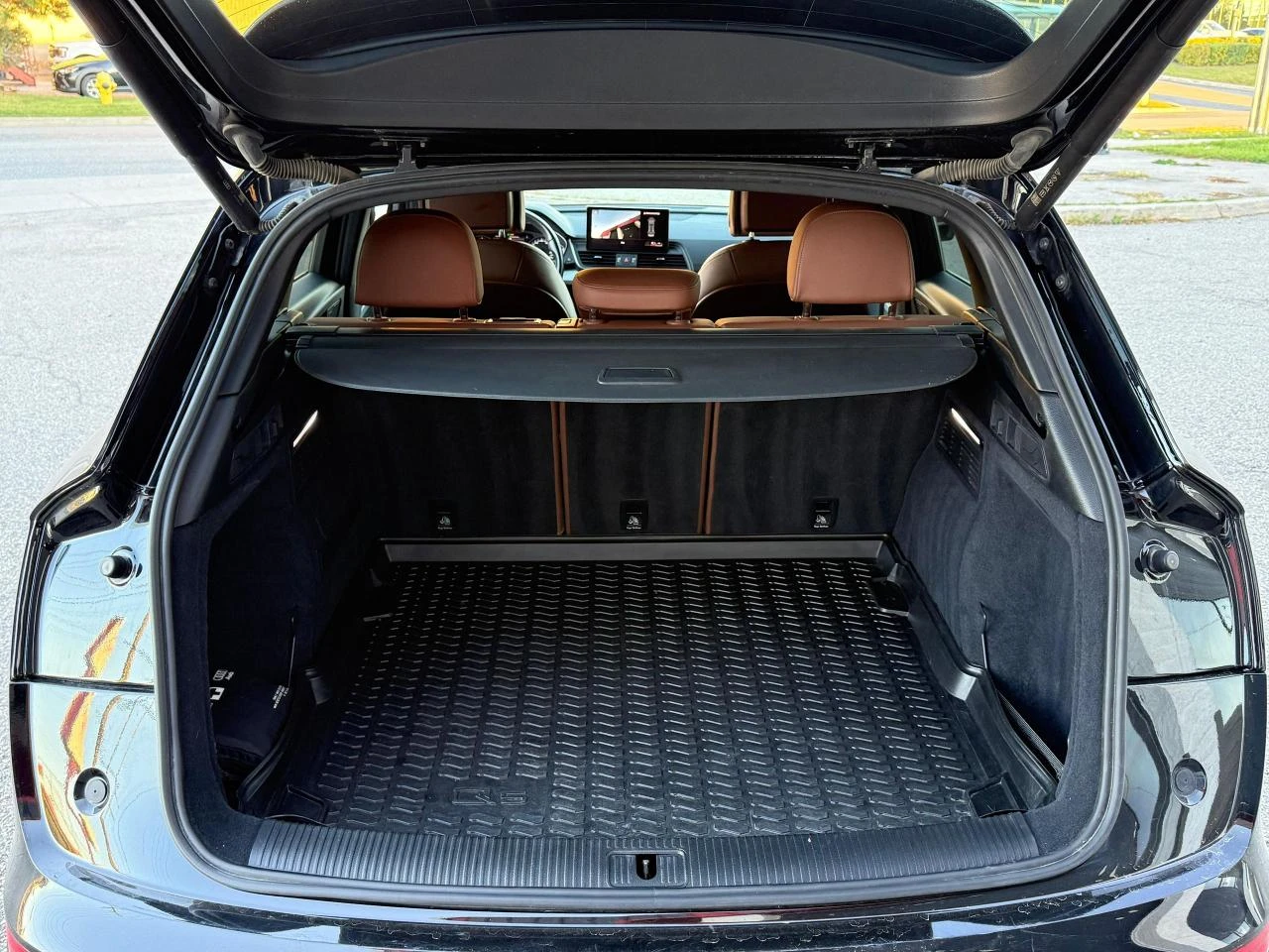 Audi Q5 KOMFORT * CARFAX *    | Mobile.bg   11