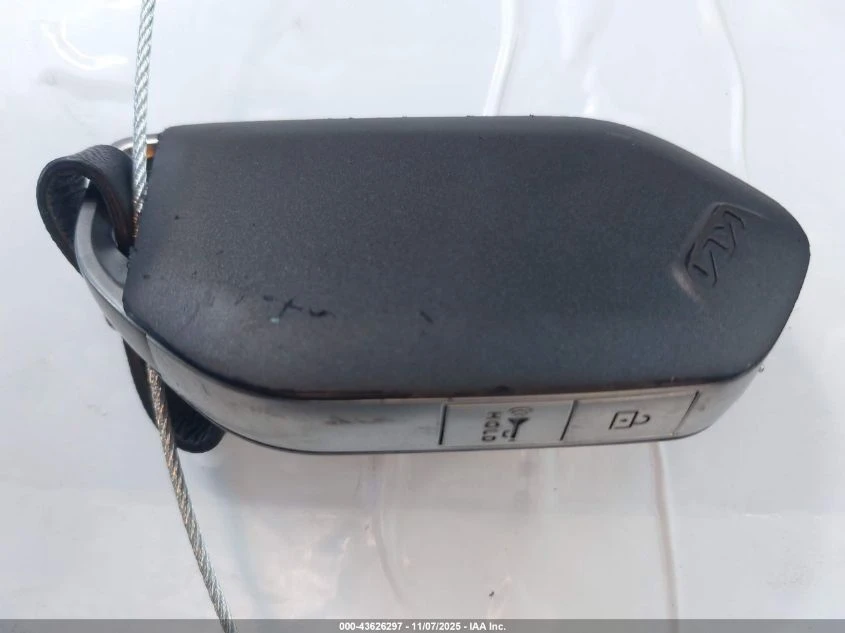 Kia Sorento 2.5L I-4 DI, DOHC, VVT, 191HP Front Wheel Drive | Mobile.bg � ����������� 3