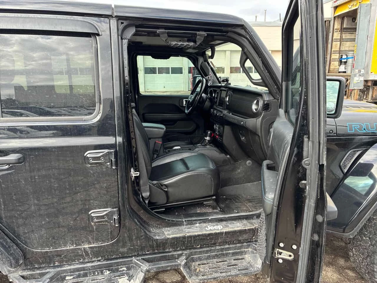 Jeep Wrangler * Unlimited Rubicon* PANO* KEYLESS* ПОДГРЕВ* , снимка 17 - Автомобили и джипове - 54064607